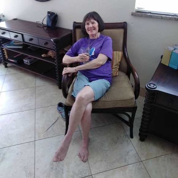 Meet your Posher, Myra - Picture 1 of 1